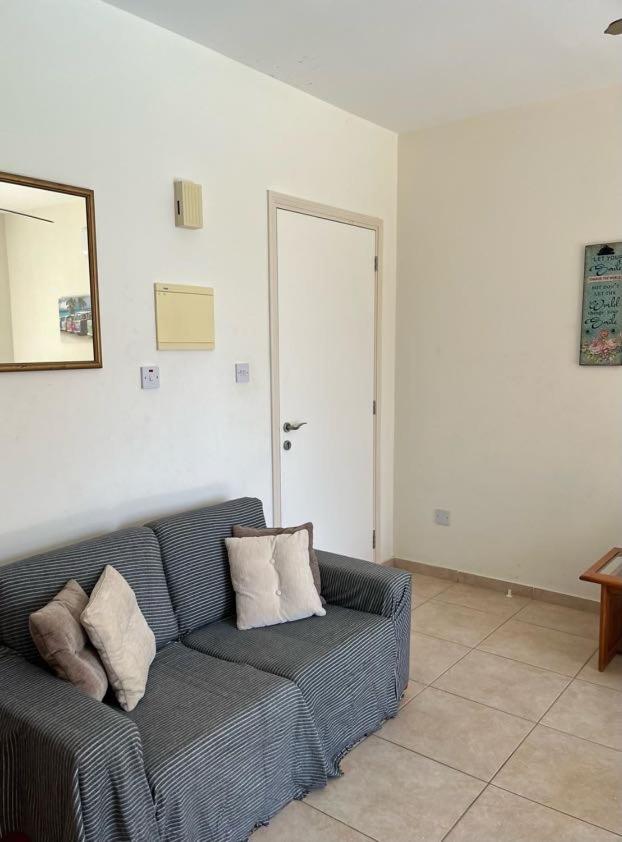 The Holiday Flat, Gateway To Desired Experiences Peyia Exterior photo