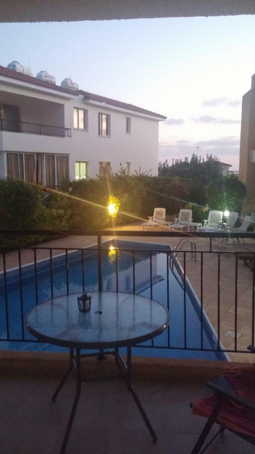 The Holiday Flat, Gateway To Desired Experiences Peyia Exterior photo